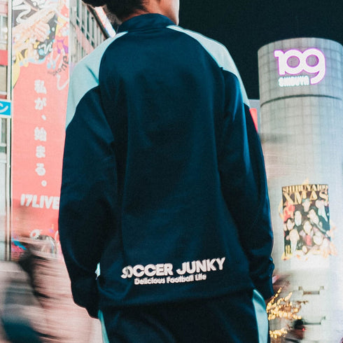 future STRIPE トレーニング Half Zip